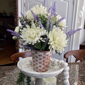 Spring Lavender Flower Arrangement
